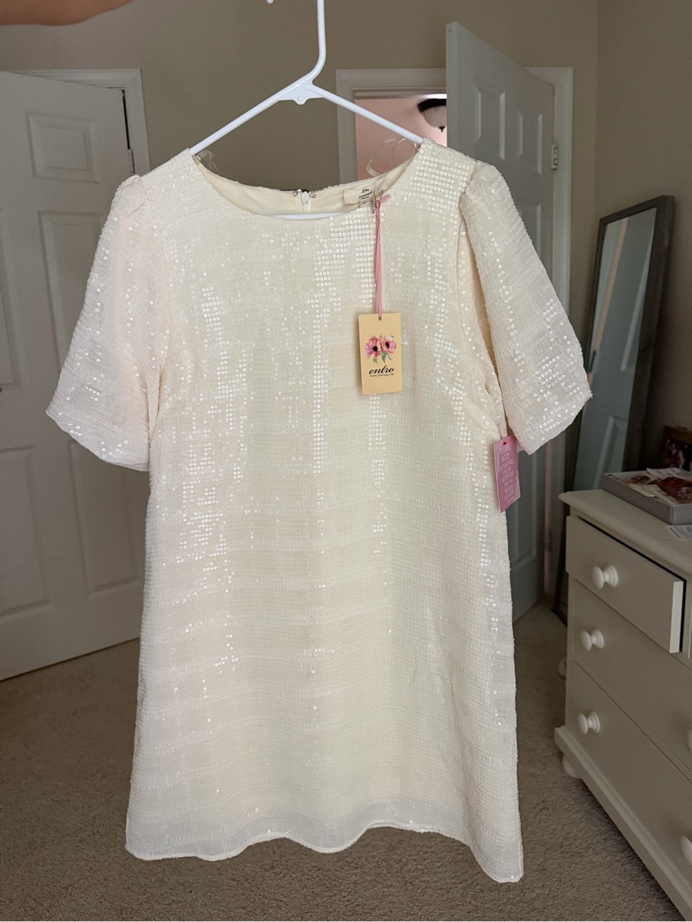 entro Cream Sequin Shift Dress
